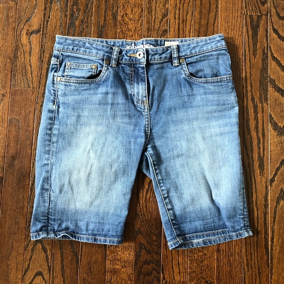 johnnie B x Mini Boden Boys 15Y Medium Vintage Washed Denim Jean Shorts - EUC! - Picture 1 of 12